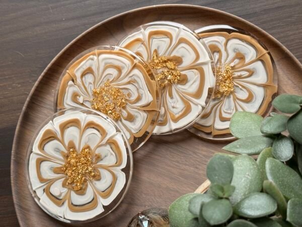 Golden Caramel Bloom Epoxy Onderzetters Set van 4